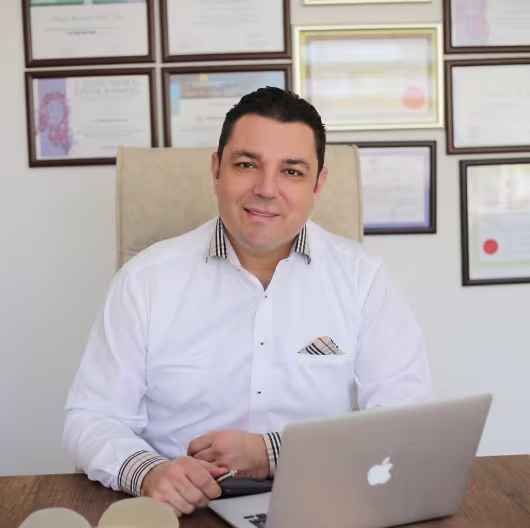 Dr. Mustafa